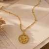 Hollowed-out circular four-leaf clover pendant with diamonds, snake bone chain, stainless steel lucky symbol, simple and versatile decorative necklace for daily commuting as a gift Application Scenario
